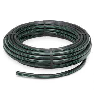 لفة أنابيب HDPE بلاستيكية ضغط اسمي 6.2 بار PE 63، قطر خارجي 90 مم SDR 13.6 أسود مع خطوط خضراء