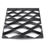 Hot Rolled Black Steel Expanded Metal Mesh Thickness 2 mm Width 1.22 m Length 4 m