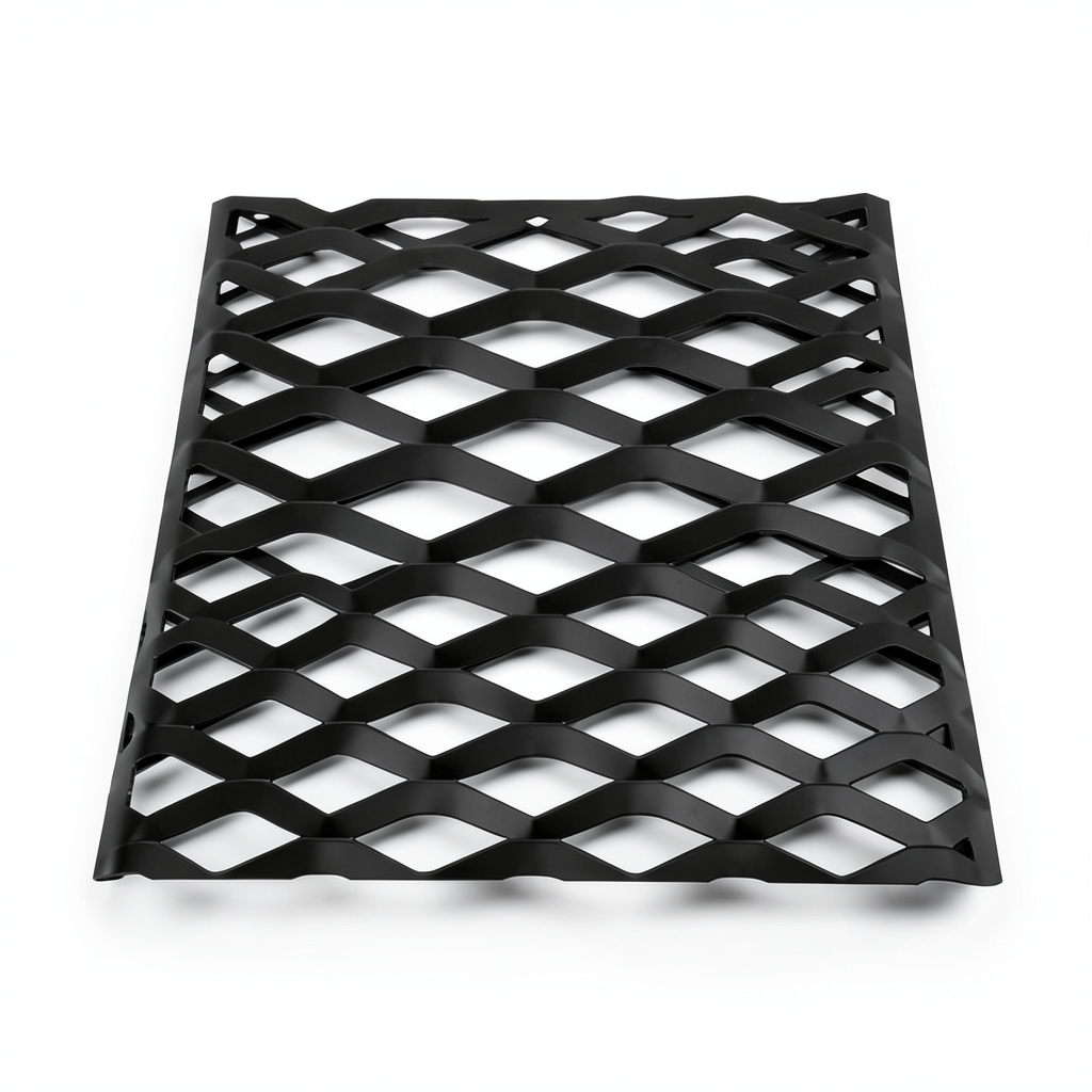 Hot Rolled Black Steel Expanded Metal Mesh Thickness 2.8 mm Width 1.22 m Length 3 m