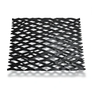 Hot Rolled Black Steel Expanded Metal Mesh 3 mm Thickness 1.22x2 m
