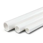 أنابيب UPVC سمك 4.29 مم SDR 17 مقاس 2.5 إنش لون أبيض