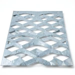 Galvanized Steel Expanded Metal Mesh Thickness 2 mm Width 1.22 m Length 3 m