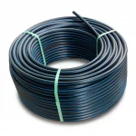 لفة أنابيب بلاستيك HDPE ضغط  12.5 بار [PE 100] قطر خارجي 40 مم  SDR 11  لون اسود مع خط ازرق | مصنع المنى