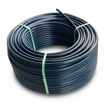 لفة أنابيب بلاستيك HDPE ضغط  4 بار [PE 100] قطر خارجي 110 مم  SDR 33  لون اسود مع خط ازرق | مصنع المنى