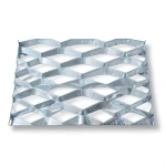 Galvanized Steel Expanded Metal Mesh Thickness 3.8 mm Width 1.22 m Length 4 m