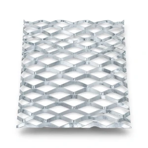Galvanized Steel Expanded Metal Mesh Mazyoon Thickness 3.8 mm Width 1.22 m Length 6 m