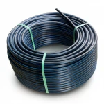 لفة أنابيب بولي ايثيلين عالي الكثافة ضغط  19.2 بار [PE 100] قطر خارجي 90 مم  SDR 7.4  لون اسود مع خط ازرق | مصنع المنى