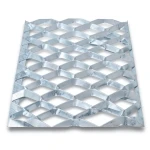 Galvanized Steel Expanded Metal Mesh Thickness 4.8 mm Width 1.22 m Length 7 m