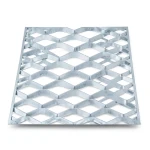 Galvanized Steel Expanded Metal Mesh Thickness 4.8 mm Width 1.22 m Length 7 m