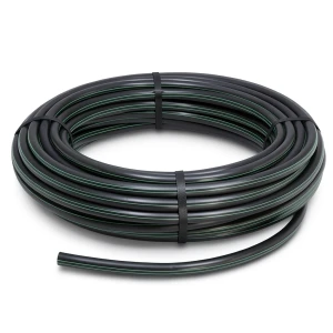 لفة أنابيب بلاستيك HDPE ضغط 6.2 بار PE 63 قطر خارجي 32 مم SDR 13.6 لون أسود