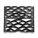 Hot Rolled Black Steel Expanded Metal Mesh Thickness 4.8 mm Width 1.22 m Length 5 m