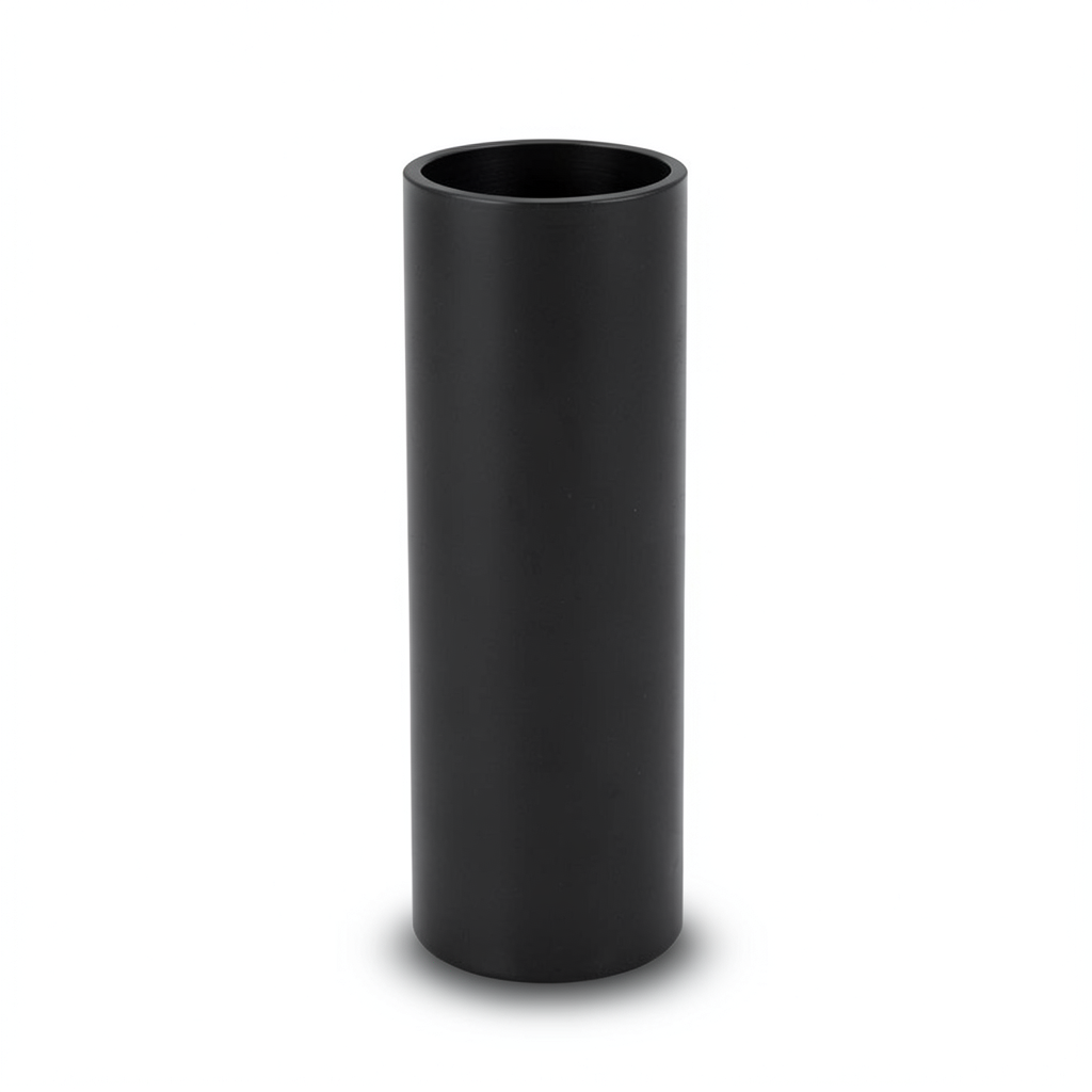 أنابيب HDPE SDR17 قطر خارجي 630 مم سمك 37.4 مم لون أسود