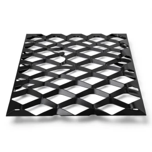 Hot Rolled Black Steel Expanded Metal Mesh Thickness 1.5 mm Width 2.44 m Length 4 m