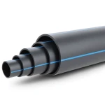 أنابيب HDPE ضغط 9.9 بار PE 100 قطر خارجي 225 مم SDR 13.6 أسود مع خطوط زرقاء
