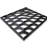 Hot Rolled Black Steel Expanded Metal Mesh Thickness 1.7 mm Width 2.44 m Length 2 m