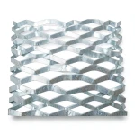 Galvanized Steel Expanded Metal Mesh Thickness 2.8 mm Width 2.44 M Length 5 M