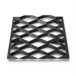Hot Rolled Black Steel Expanded Metal Mesh Thickness 1.8 mm Width 2.44 m Length 3 m