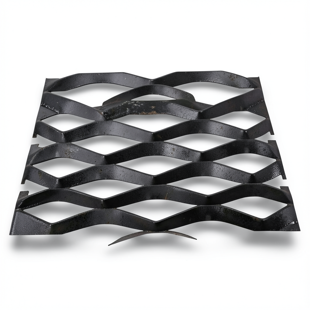 Hot Rolled Black Steel Expanded Metal Mesh Thickness 1.8 mm Width 2.44 m Length 4 m