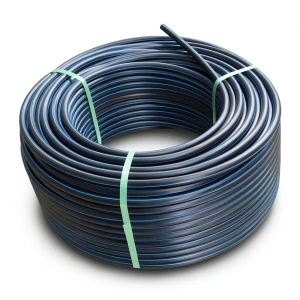 لفة أنابيب HDPE ضغط 3.2 بار PE 100 قطر خارجي 63 مم SDR 41 أسود مع خطوط زرقاء