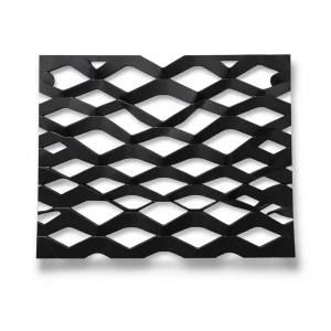 Hot Rolled Black Steel Expanded Metal Mesh Thickness 2.7 mm Width 2.44 m Length 4 m