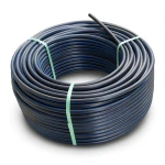 لفة أنابيب بلاستيك HDPE ضغط 9.9 بار PE 100 قطر خارجي 75 مم SDR 13.6 أسود مع خطوط زرقاء