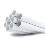 مواسير بلاستيك UPVC ضغط 13.8 بار مقاس 1 1/4 إنش سمك 2.01 مم لون أبيض