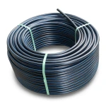 لفة أنابيب HDPE ضغط 12.5 بار PE 100 قطر خارجي 63 مم SDR 11 لون أسود مع خط أزرق