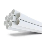 مواسير بلاستيك UPVC ضغط 21.7 بار مقاس 1/2 إنش سمك 1.57 مم لون أبيض