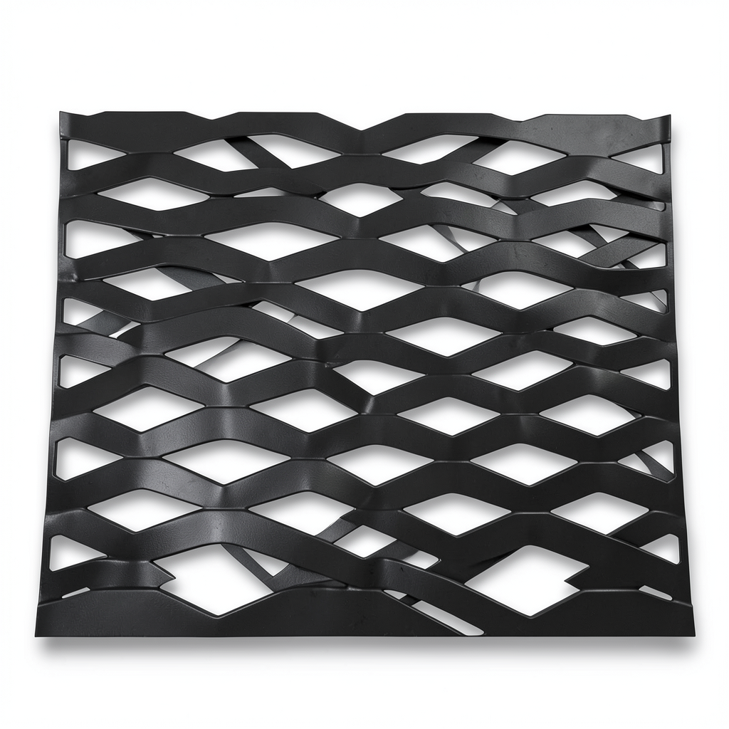 Hot Rolled Black Steel Expanded Metal Mesh Thickness 4.8 mm Width 2.44 m Length 1 m