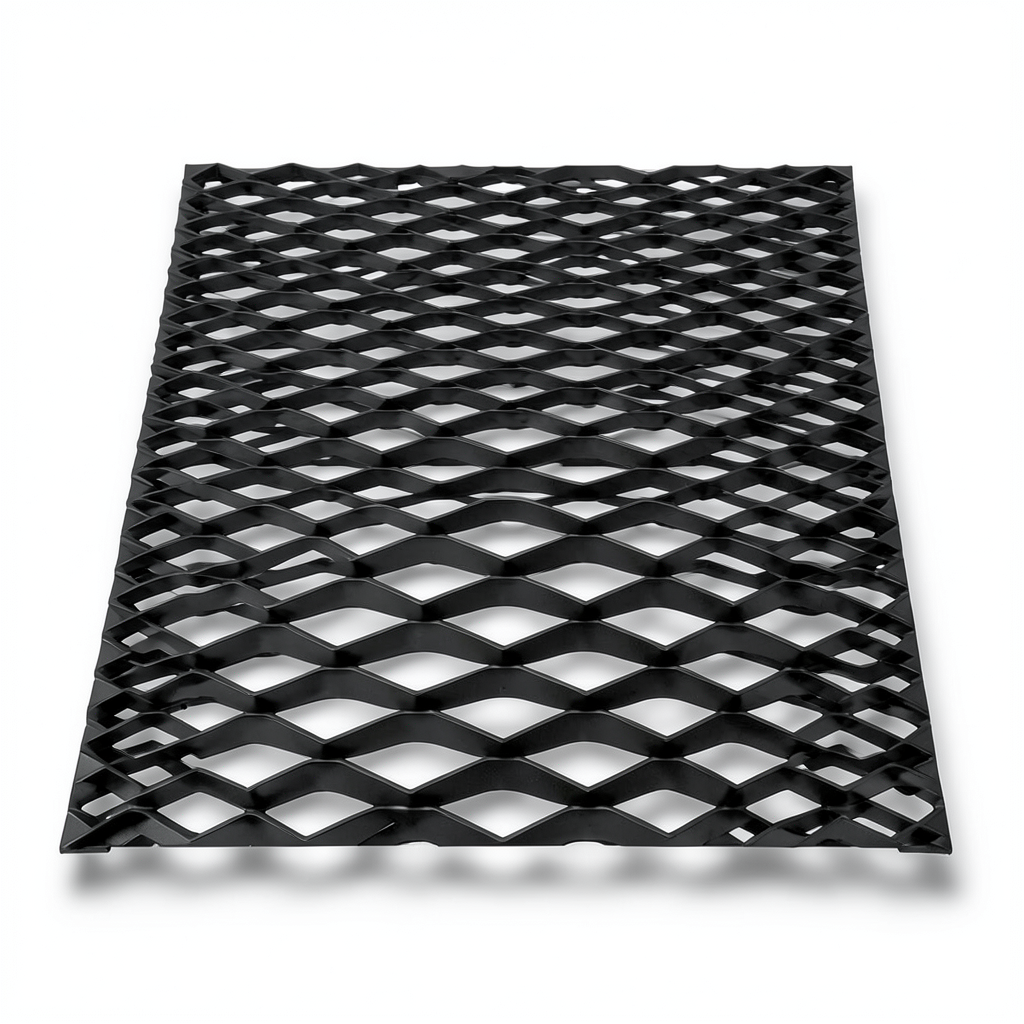 Hot Rolled Black Steel Expanded Metal Mesh Thickness 4.8 mm Width 2.44 m Length 7 m