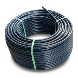لفة أنابيب بلاستيك HDPE ضغط اسمي 19.2 بار PE 100 قطر خارجي 50 مم SDR 7.4 أسود مع خطوط زرقاء
