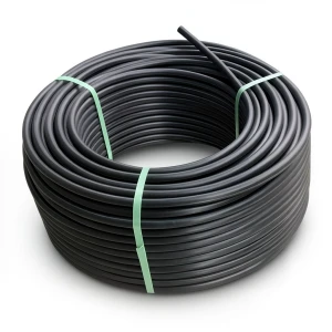 لفة أنابيب بلاستيك HDPE ضغط 15.6 بار PE 100 قطر خارجي 32 مم SDR 9 لون أسود