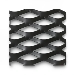 Hot Rolled Black Steel Expanded Metal Mesh Thickness 2.3 mm Width 1.22 m Length 7 m