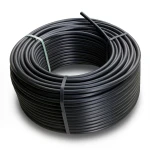 لفة أنابيب HDPE ضغط 19.2 بار PE 100، قطر خارجي 90 مم، SDR 7.4، لون أسود