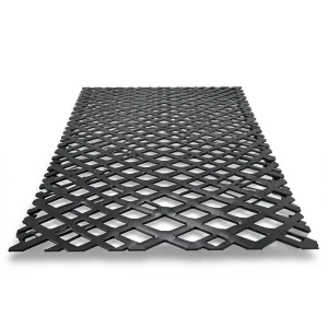 Hot Rolled Black Steel Expanded Metal Mesh Thickness 4.8 mm Width 1.22 m Length 5 m