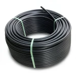 لفة أنابيب HDPE ضغط 16 بار PE 80، قطر خارجي 90 مم SDR 9، لون أسود