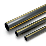 أنابيب HDPE ضغط 8 بار PE 80 قطر خارجي 200 مم سماكة 18.2 مم أسود مع خطوط صفراء