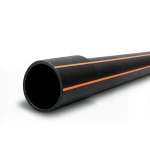 مواسير بلاستيك HDPE ضغط 10 بار [PE 100] قطر خارجي 560 مم سماكة 50.9 مم أسود مع خطوط برتقالية