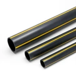 مواسير بلاستيك HDPE ضغط 8 بار PE 80 قطر خارجي 450 مم سماكة 40.9 مم أسود مع خطوط صفراء