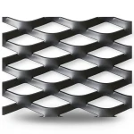 Hot Rolled Steel Expanded Metal Mesh 1.4 mm Thickness 5m Length 2.44m Width, Black