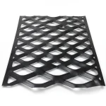 Hot Rolled Black Steel Expanded Metal Mesh Thickness 1.5 mm Width 2.44 m Length 2 m