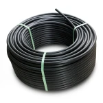 لفة أنابيب HDPE ضغط اسمي 5 بار PE 80 قطر خارجي 110 مم SDR 26 لون أسود