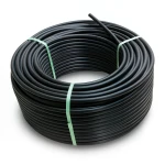 لفة أنابيب بلاستيك HDPE ضغط 12.5 بار PE 80 قطر خارجي 32 مم SDR 11 لون أسود