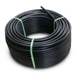 لفة أنابيب HDPE ضغط 12.5 بار PE 80 قطر خارجي 20 مم SDR 11 لون أسود