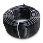 لفة أنابيب بلاستيك HDPE ضغط 10 بار PE 80 قطر خارجي 32 مم SDR 13.6 لون أسود
