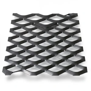 Hot Rolled Black Steel Expanded Metal Mesh Thickness 2.7 mm Width 2.44 m Length 7 m