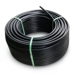 لفة أنابيب بلاستيك HDPE ضغط 10 بار PE 80 قطر خارجي 32 مم SDR 13.6 لون أسود