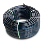 لفة أنابيب HDPE ضغط 4 بار PE 80 قطر خارجي 125 مم SDR 41 أسود مع خطوط زرقاء