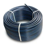 لفة أنابيب HDPE ضغط اسمي 4 بار PE 80، قطر خارجي 110 مم SDR 33 أسود مع خطوط زرقاء