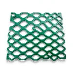 شبك بقلاوة حديد مطلي PVC سماكة 2 مم مقاس 1×2 متر